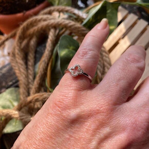 Cubic Zirconia Plus Sign Shape Sterling Silver Ring Size 51/2 - Picture 2 of 7